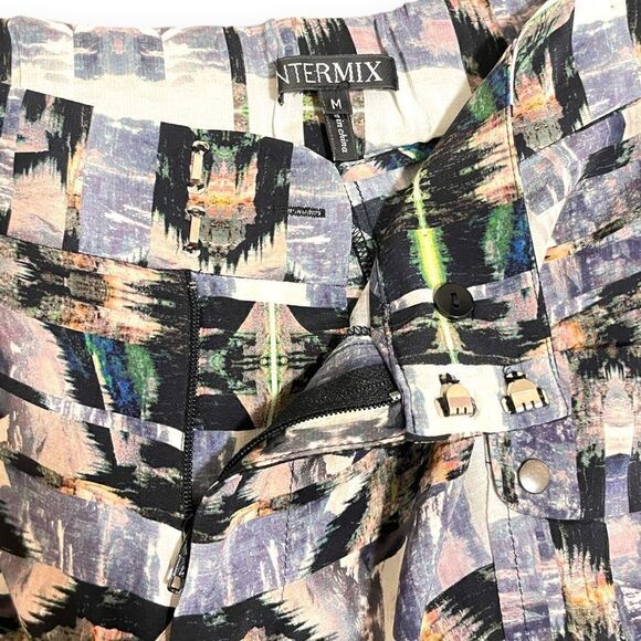 INTERMIX 100% Purple Printed Silk Printed Shorts
| Size: M | - Picture 4 of 11